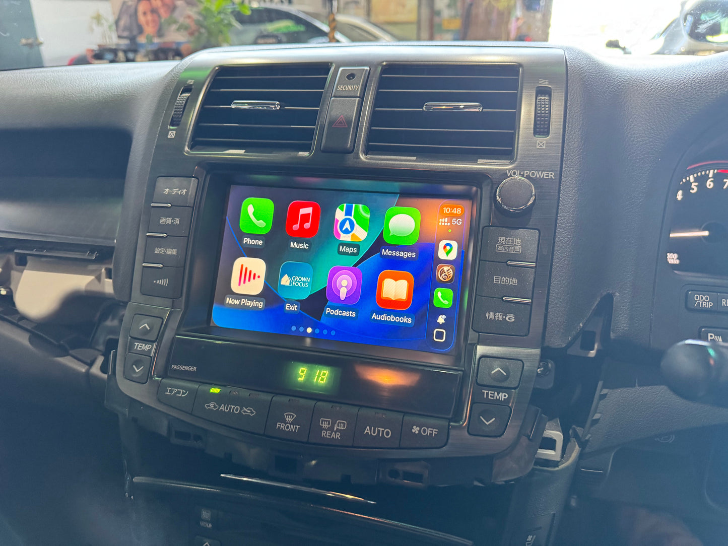 CrownFocus 2008 - 2012 Toyota Crown Royal Sallon Athlete GRS200 GRS202 GRS204 OEM Head Units Wireless Apple CarPlay & Android Auto Integration Kits - CrownFocus