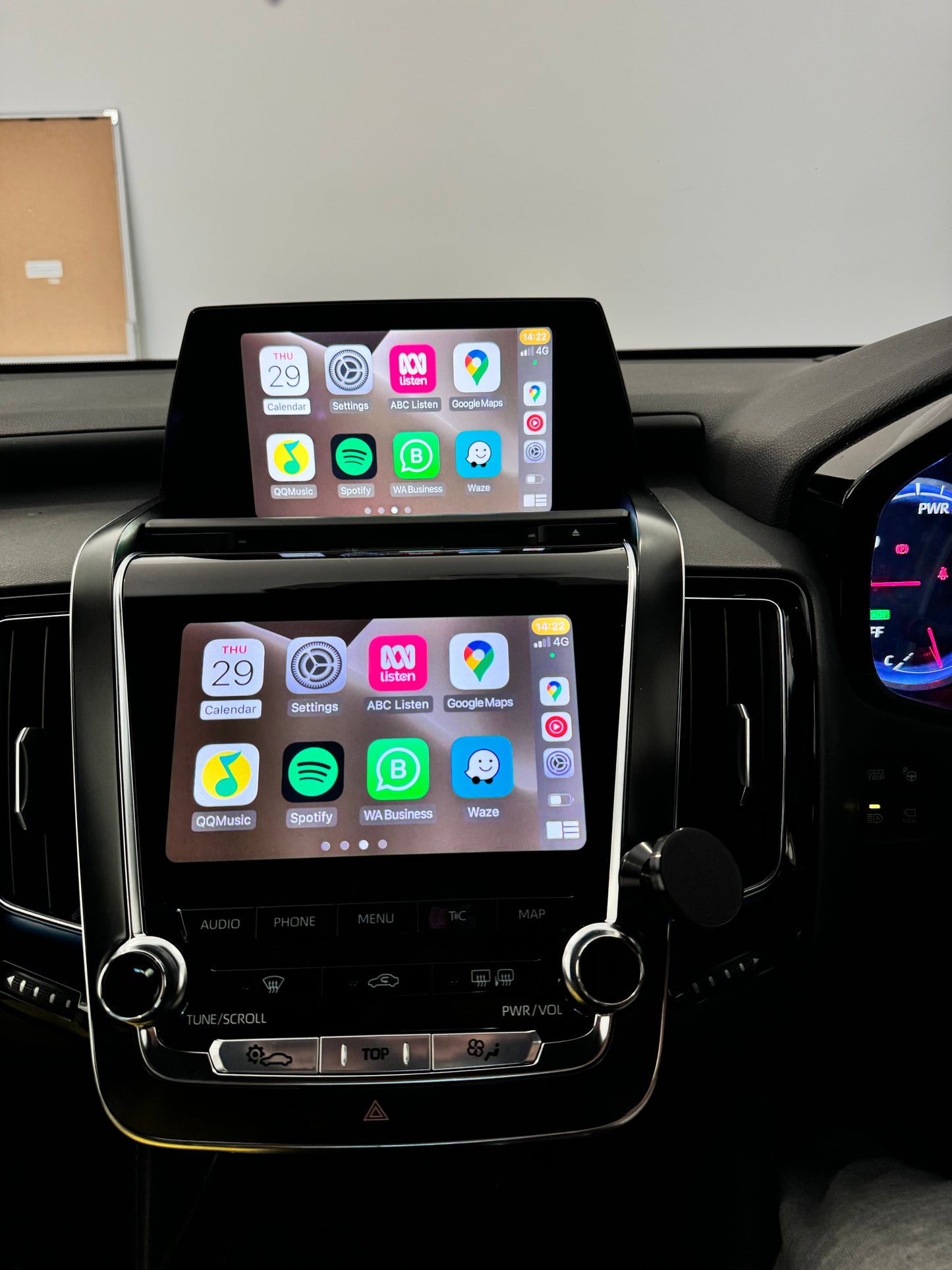 2018 - 2021 Toyota Crown S220 Original Head Units Wireless Apple CarPlay and Android Auto Integration Kits - CrownFocus