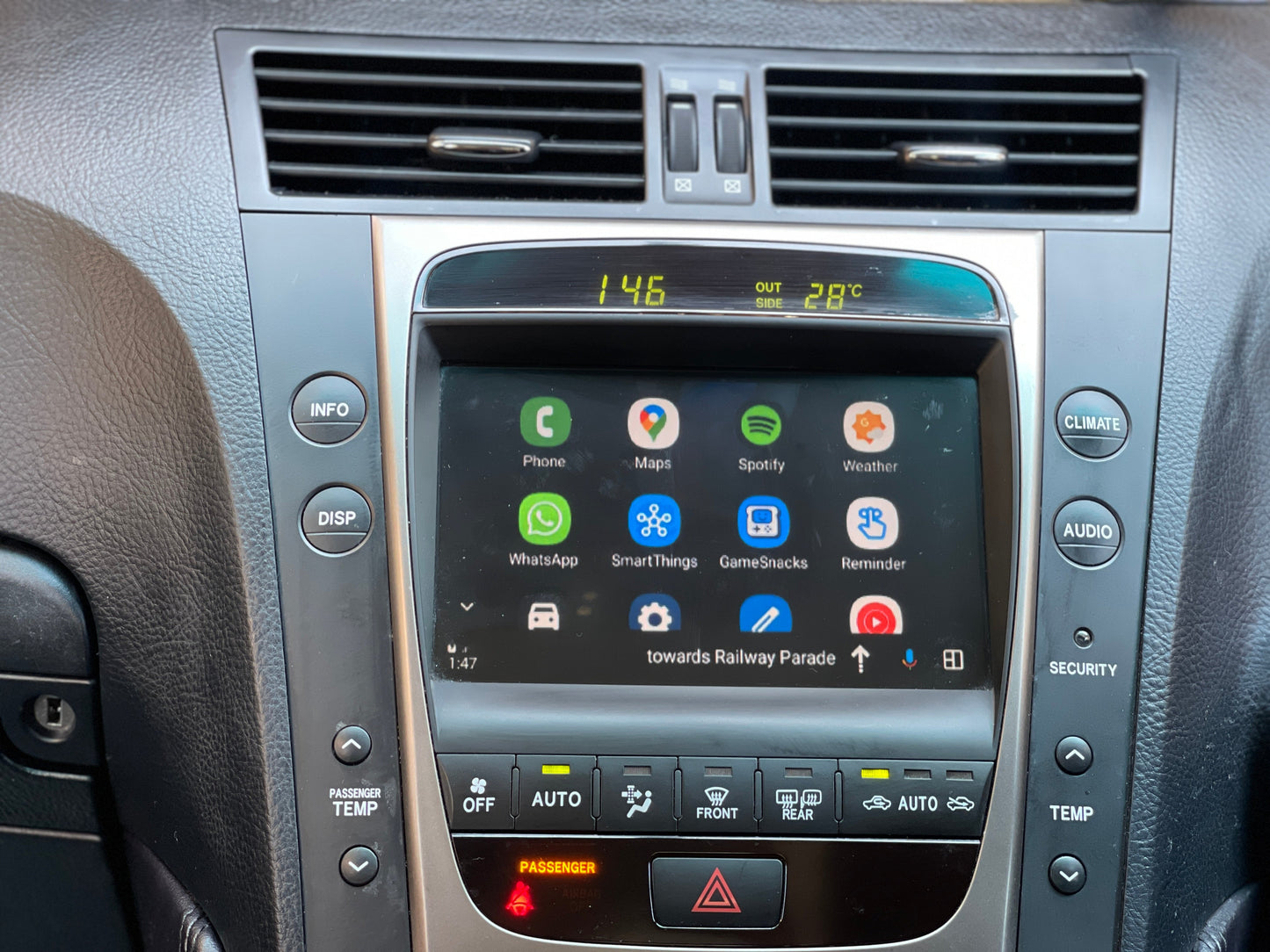 CrownFocus 2004 - 2012 Lexus GS OEM Head Units Wireless Apple CarPlay & Android Auto Integration Kits - CrownFocus