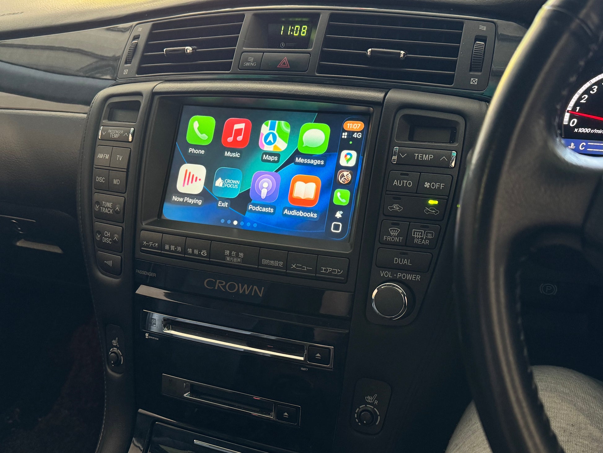 CrownFocus 2005 - 2007 Toyota Crown GRS184 OEM Head Units wireless Apple CarPlay & Android Auto Integration Kits - CrownFocus