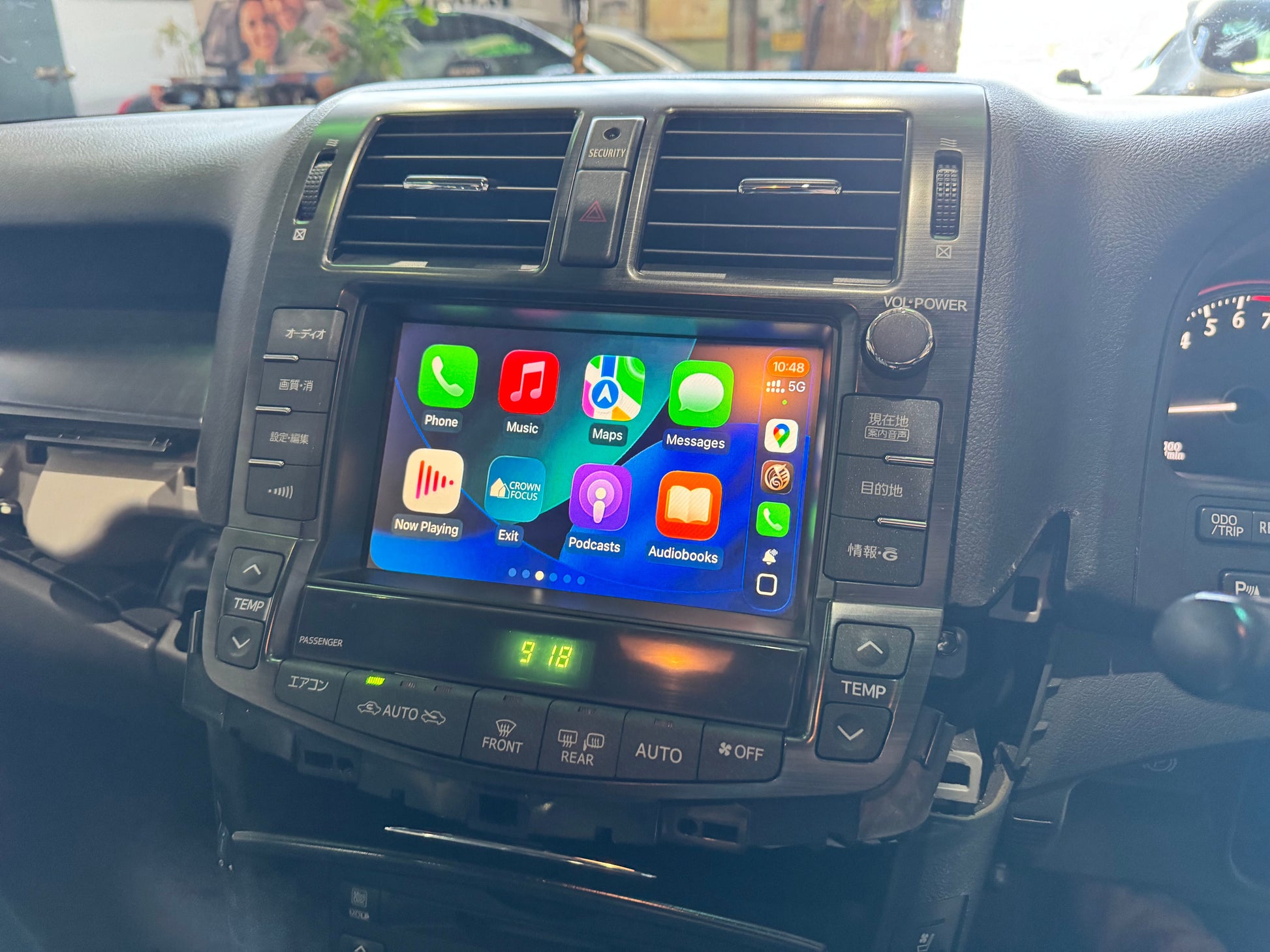 CrownFocus 2008 - 2012 Toyota Crown Royal Sallon Athlete GRS200 GRS202 GRS204 OEM Head Units Wireless Apple CarPlay & Android Auto Integration Kits - CrownFocus