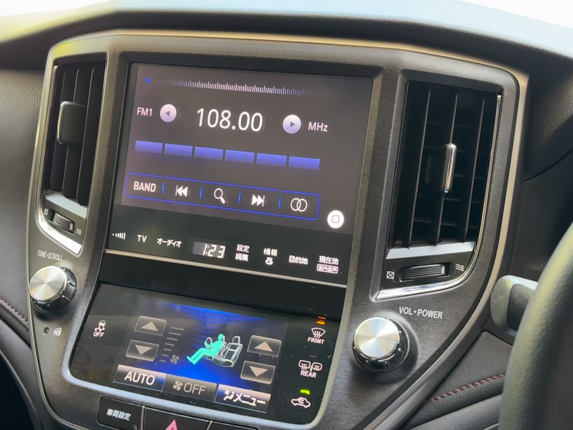 Wireless Apple CarPlay & Android Auto Integration Kits for Toyota