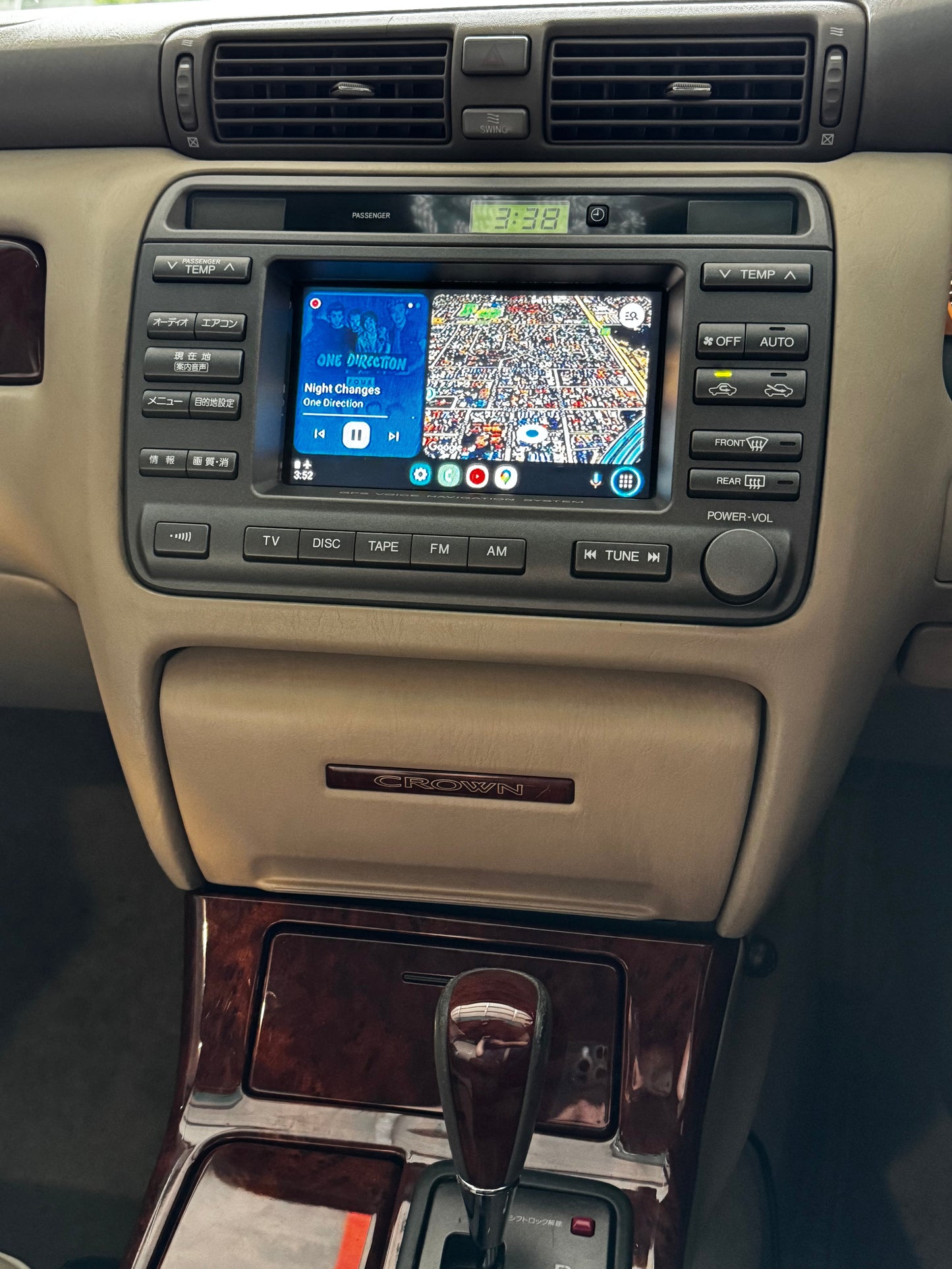 Toyota Crown JZS171 Original Head Units Wireless Apple CarPlay & Android Auto integration kit - CrownFocus