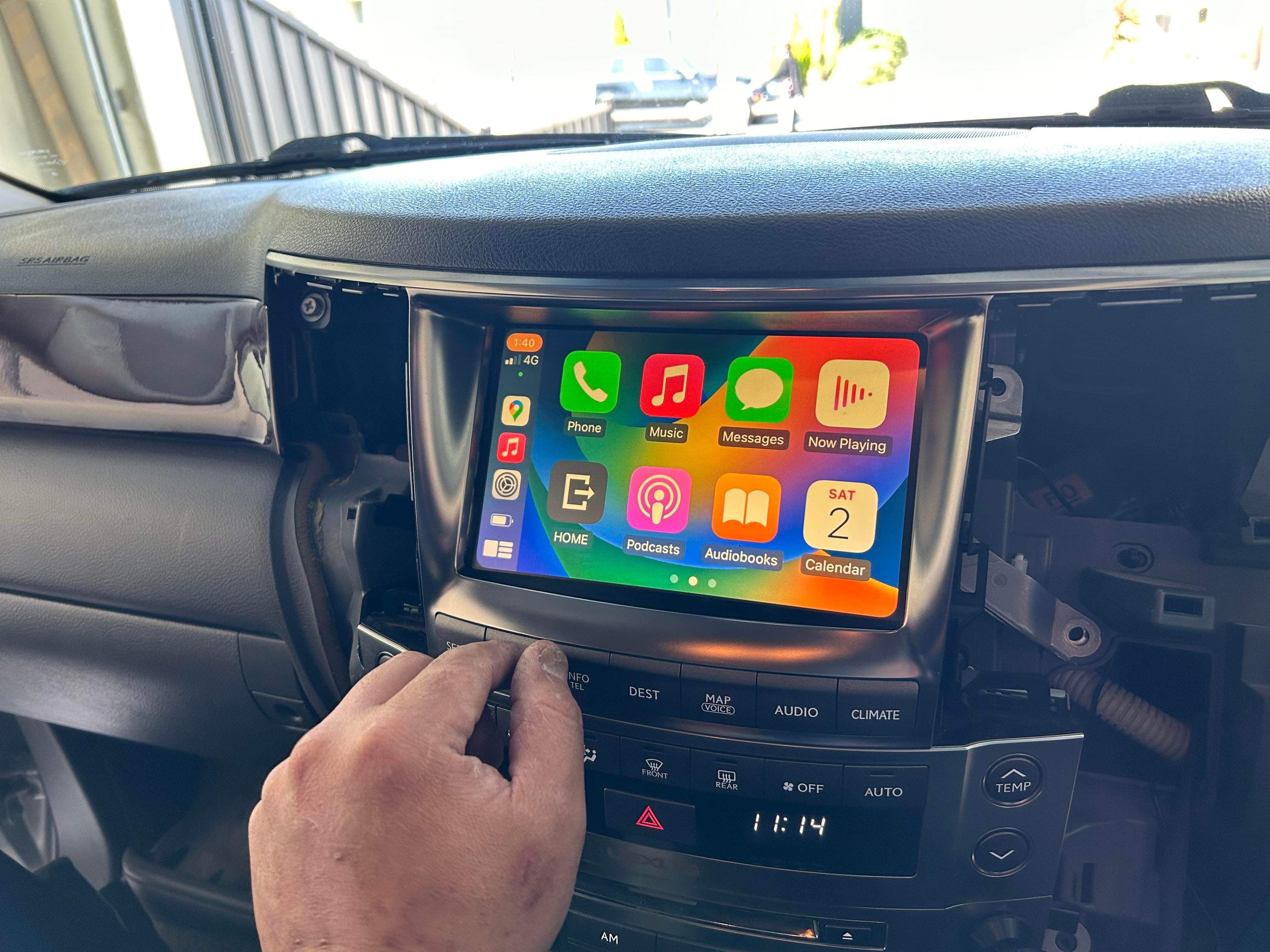 20062015 Lexus LX570 wireless Apple CarPlay & Android Auto integratio