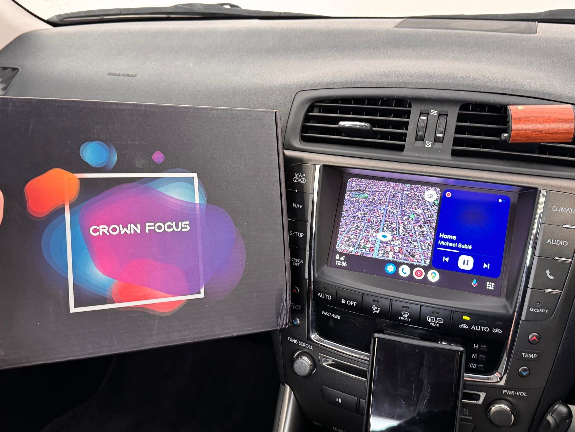 2012-2013 Lexus IS-C/X Factory Head Units Wireless Apple CarPlay & Android Auto - CrownFocus