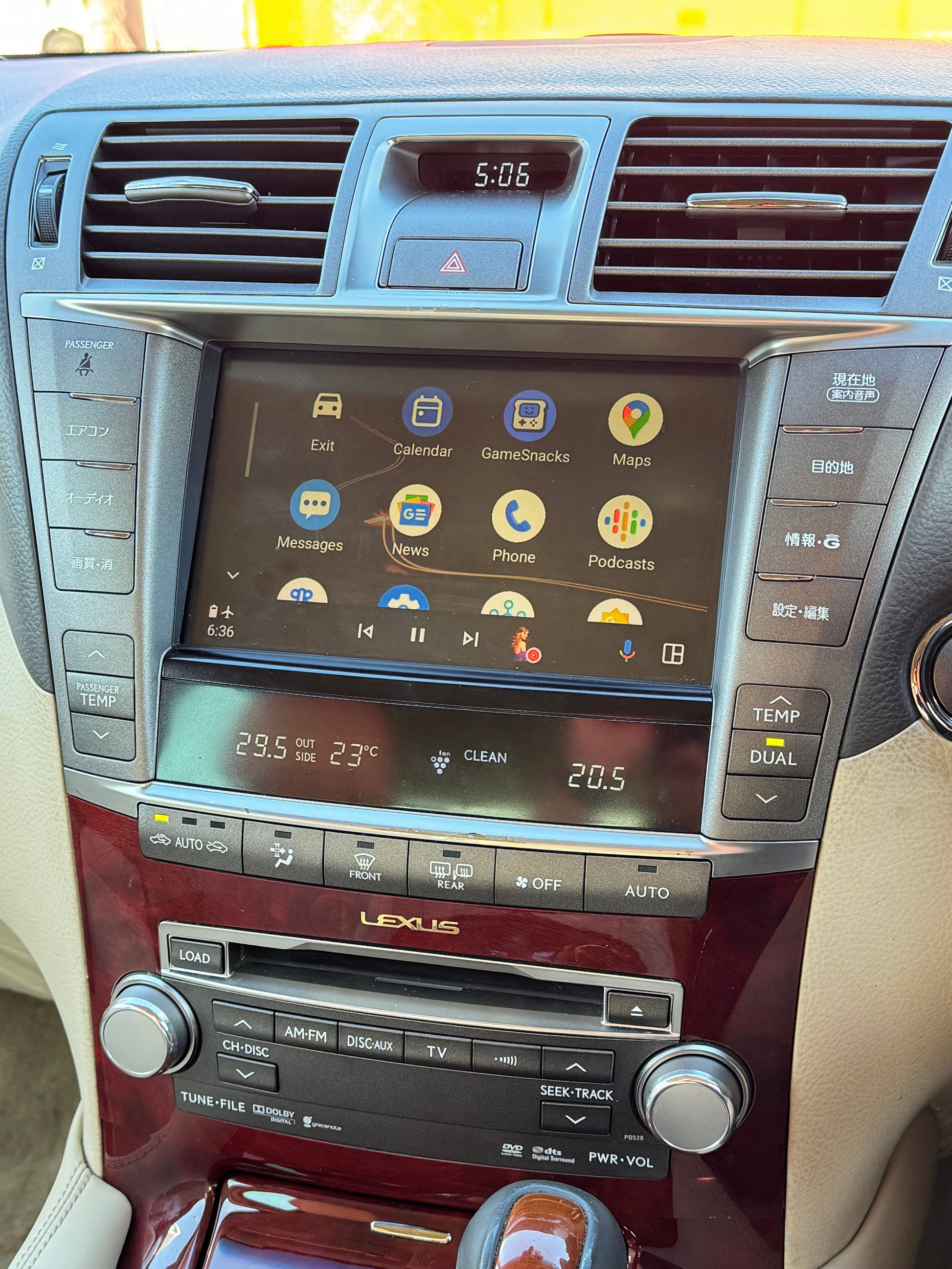 Pantalla táctil Lexus con Carplay/Android Auto instalación